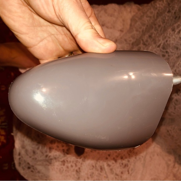 Silver  Shoe Tree, aluminum, Delhi size M shoe trees. Made in England - Picture 4 of 5